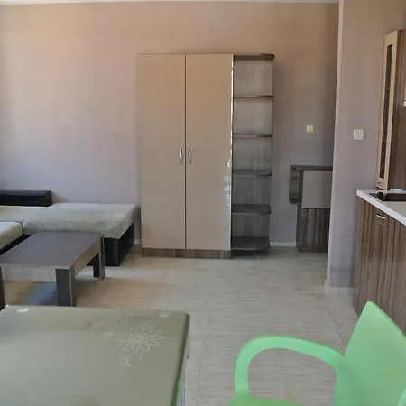 St. Sofia - Official Lejlighedshotel 2*