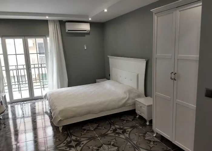 Aparthotel St. Sofia - Official